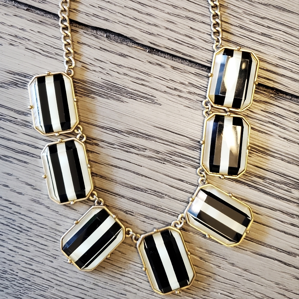 Cookie Lee Necklace - Picture 1 of 5